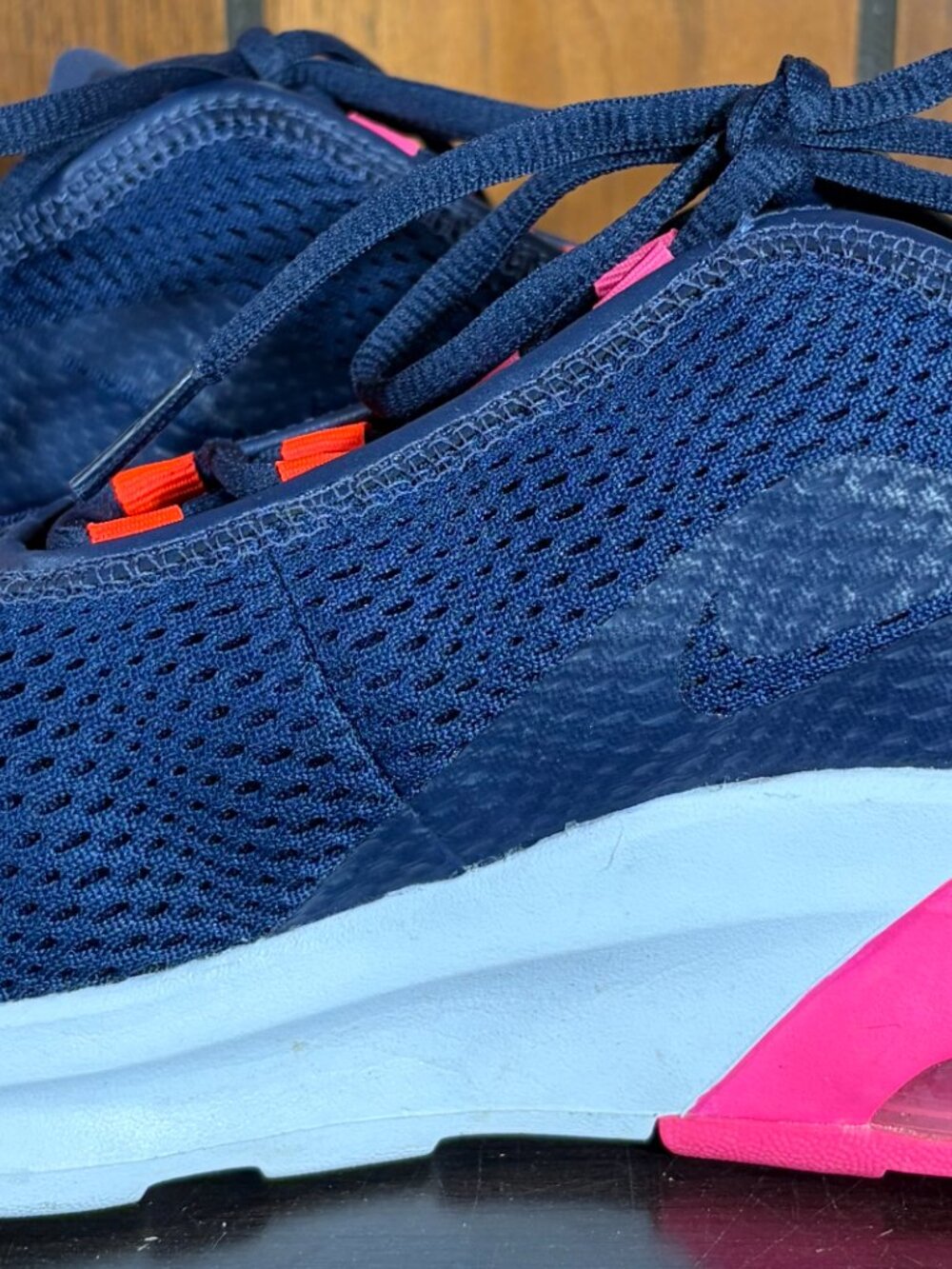 NIke Air Max Motion 2 Navy Pink Blast Womens Sz 8 - CZ7996-400 - EUC - Picture 4 of 9